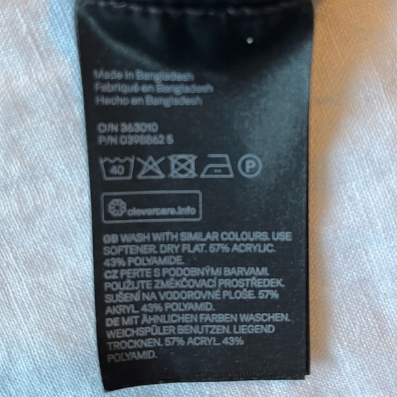 H&M long asymmetrical sweater - Picture 2 of 4